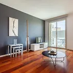 Plaça Catalunya Luxurious 2bedroom with balcony