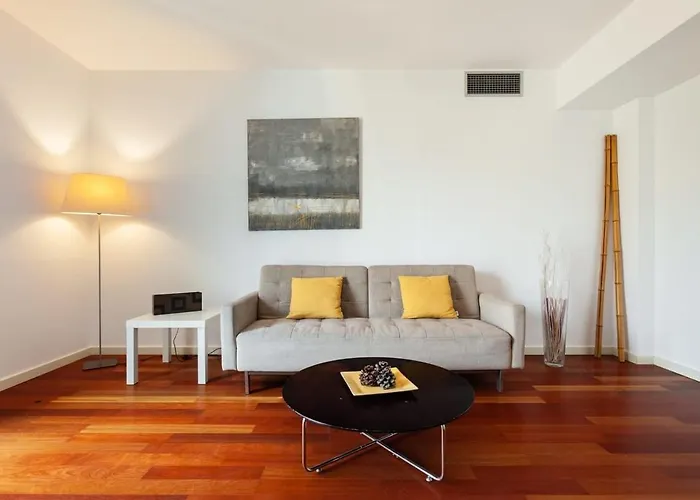 Placa Catalunya Modern 2Bedroom With Balcony