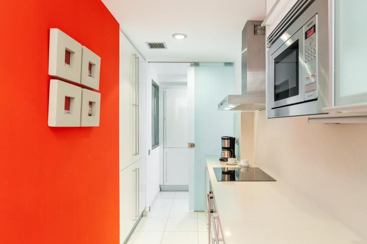 Placa Catalunya Modern 2Bedroom With Balcony * Barcelona