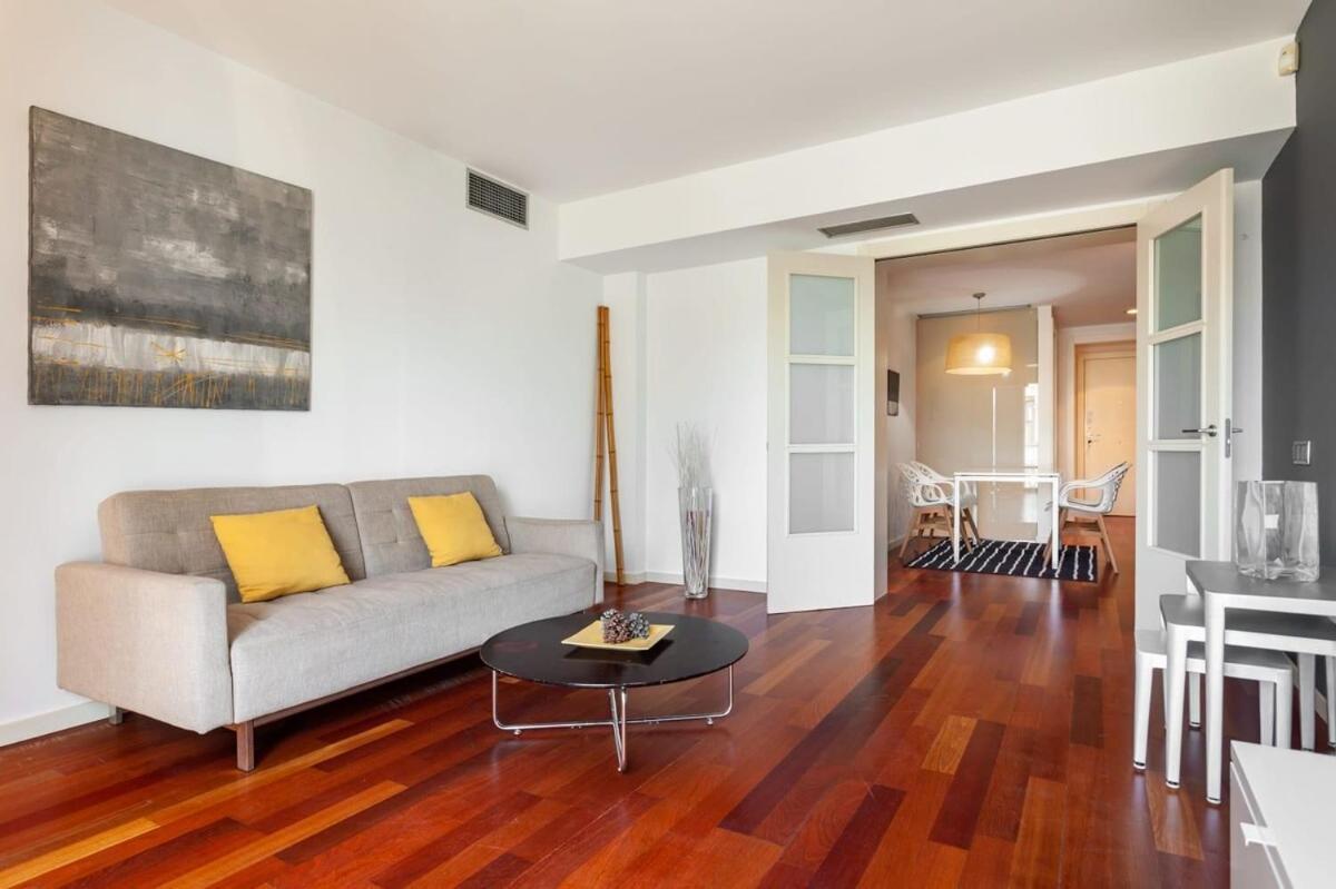 Placa Catalunya Modern 2Bedroom With Balcony Appartement